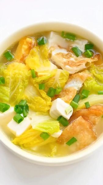 白菜豆腐汤怎么做_白菜豆腐汤的家常做法