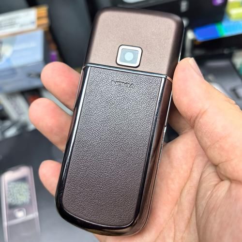 诺基亚8800值不值得买_诺基亚8800现在还能用吗