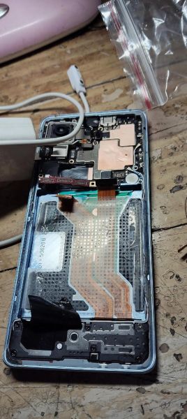 手机排线坏了怎么办_手机排线多少钱一根