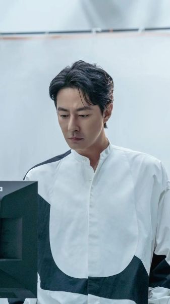 赵寅成属相是什么_赵寅成属相对事业影响