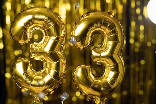 梦到33是什么意思_梦到数字33预示什么