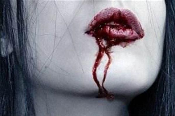 梦到嘴里有血是什么意思_梦见嘴里出血怎么办