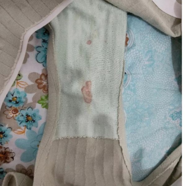 梦到内裤上有血是什么意思_梦到内裤上有血预示什么