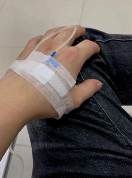 梦到输液是什么意思_梦见自己打点滴代表什么
