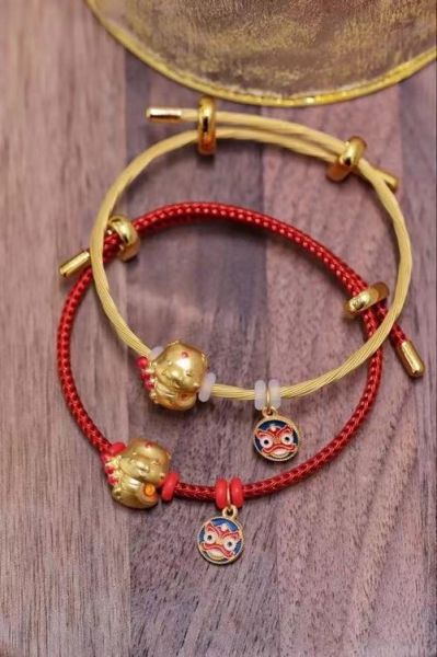 金蛇年出生的人性格如何_金蛇命适合做什么职业