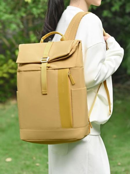 背包颜色会影响财运吗_什么颜色背包招财