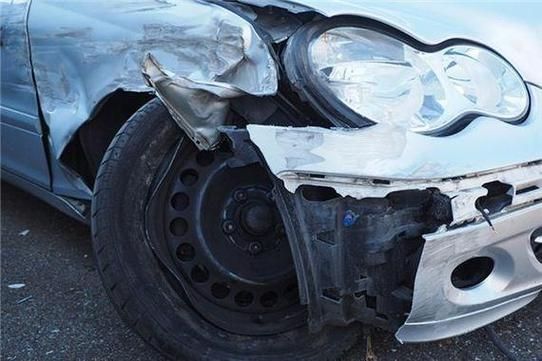 梦见开车车坏了_车坏了预示什么