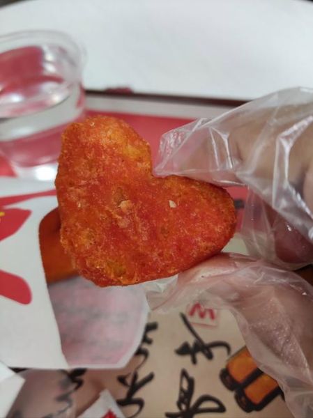 梦到鸡块是什么意思_梦见鸡块预示什么