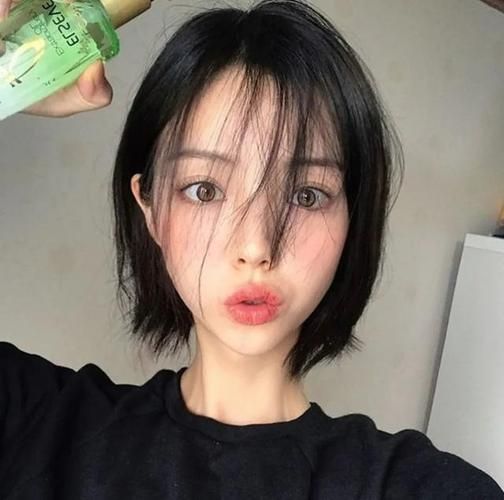 梦见剪刘海是什么意思_梦见自己剪刘海预示什么