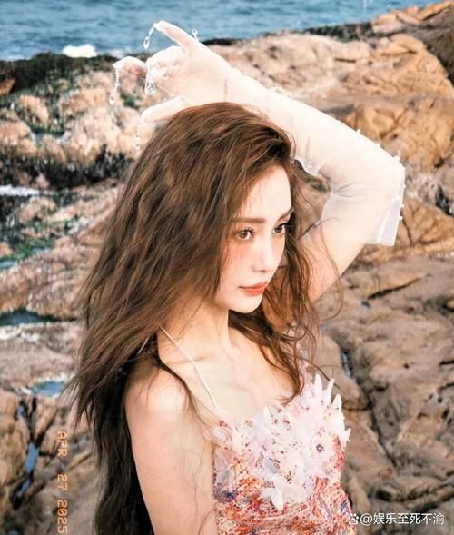 梦到杨颖是什么意思_梦见明星的心理暗示