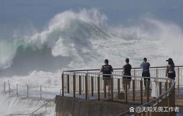 梦到巨大的海浪是什么意思_如何应对巨浪梦境