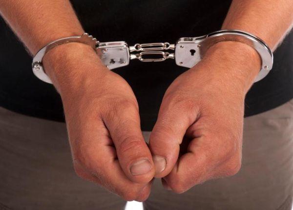 梦到男朋友坐牢是什么意思_梦见男友入狱预示什么