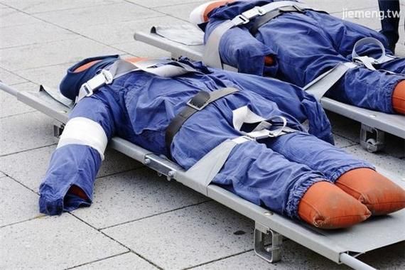 梦到帮别人搬东西_是什么意思