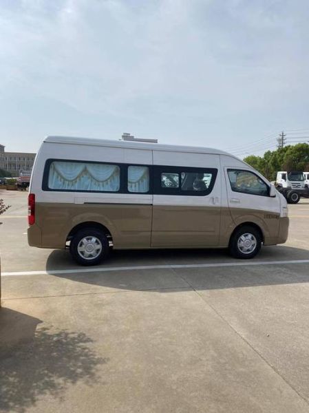 梦到灵车是什么意思_梦见灵车好不好