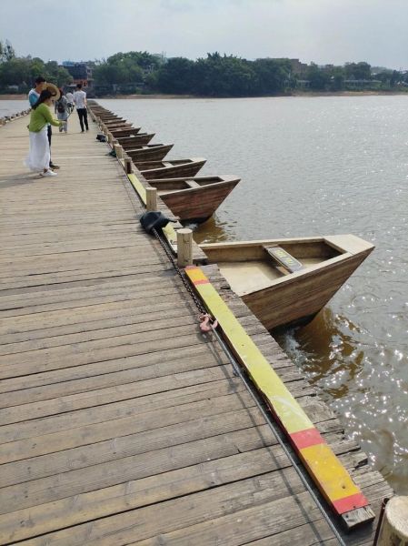 梦到河边走是什么意思_梦到河边走预示着什么