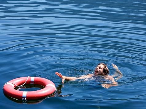 梦到掉进河里_是什么意思