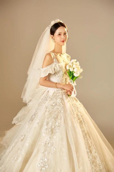 梦到自己结婚没有婚纱_寓意是什么