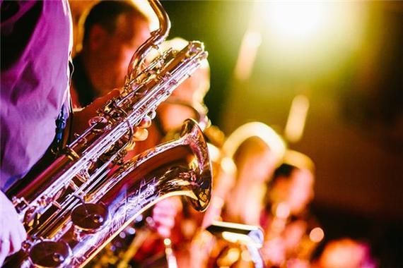 梦到买乐器_周公解梦