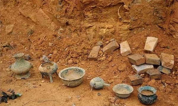 梦到挖文物_是什么意思