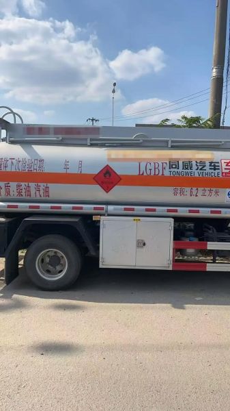梦到油罐车_是什么意思