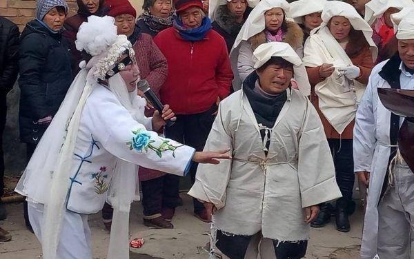 梦到哭丧是什么意思_梦见哭丧预示着什么