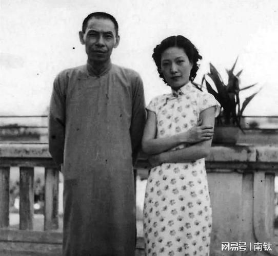 杜月笙是什么星座_杜月笙属相揭秘