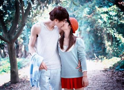 梦到和陌生男人亲热_周公解梦