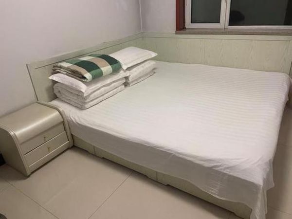 梦到大学宿舍是什么意思_梦见宿舍和同学预示什么